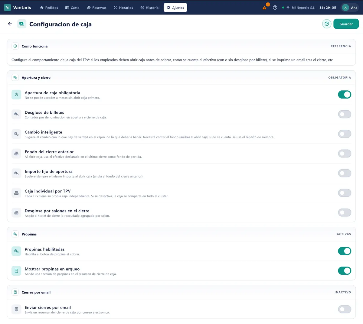 Ajustes › Config. caja con los interruptores de Apertura y cierre, Propinas y Cierres por email